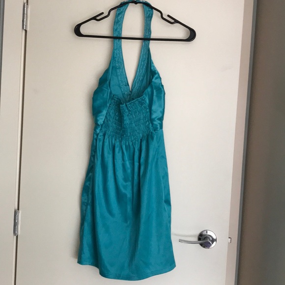 Dress - Picture 4 of 6